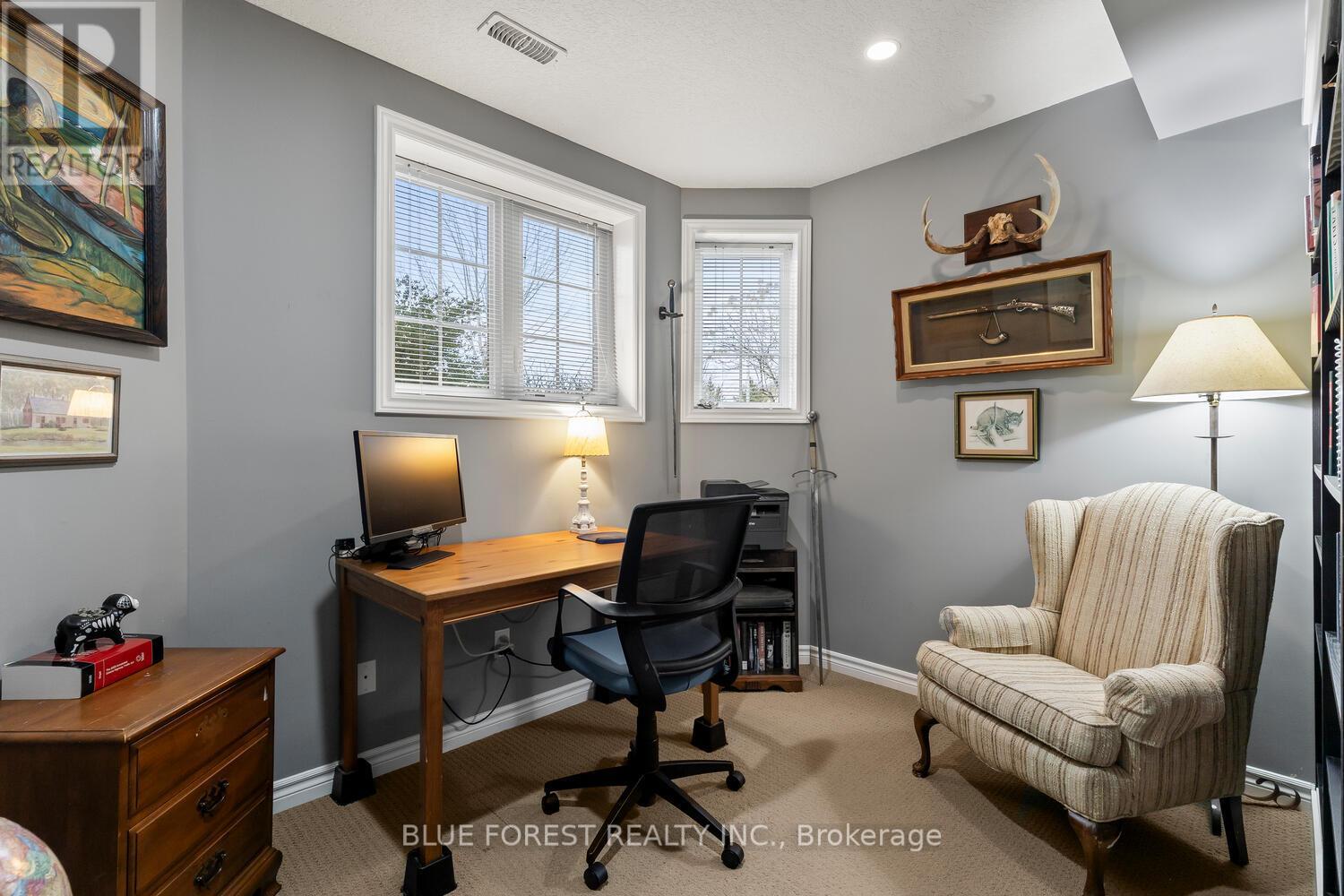 123 Watson Street, Lucan Biddulph, Ontario  N0M 2J0 - Photo 28 - X12925404