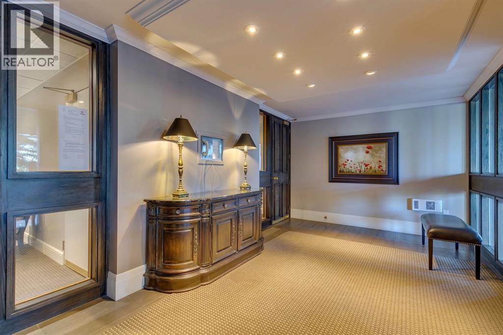 3n, 222 Eagle Ridge Drive SW, Calgary, Alberta  T2V 2V7 - Photo 3 - A2281542