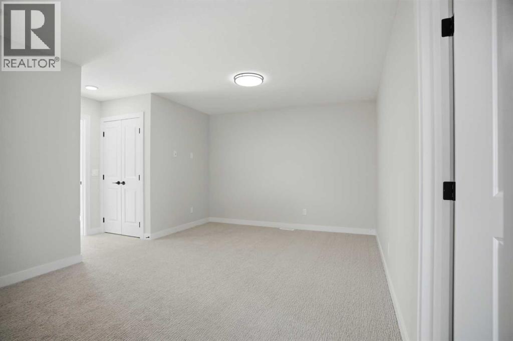 109 Corner Glen Green Ne, Calgary, Alberta  T3N 2P7 - Photo 15 - A2291705