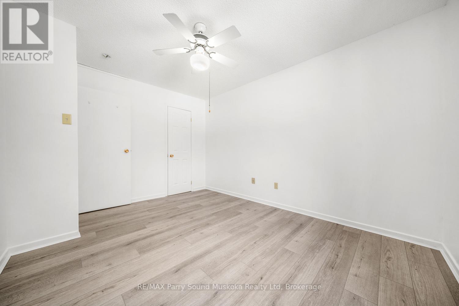 105 - 1 Georgian Bay Avenue, Parry Sound, Ontario  P2A 3B1 - Photo 17 - X12926726