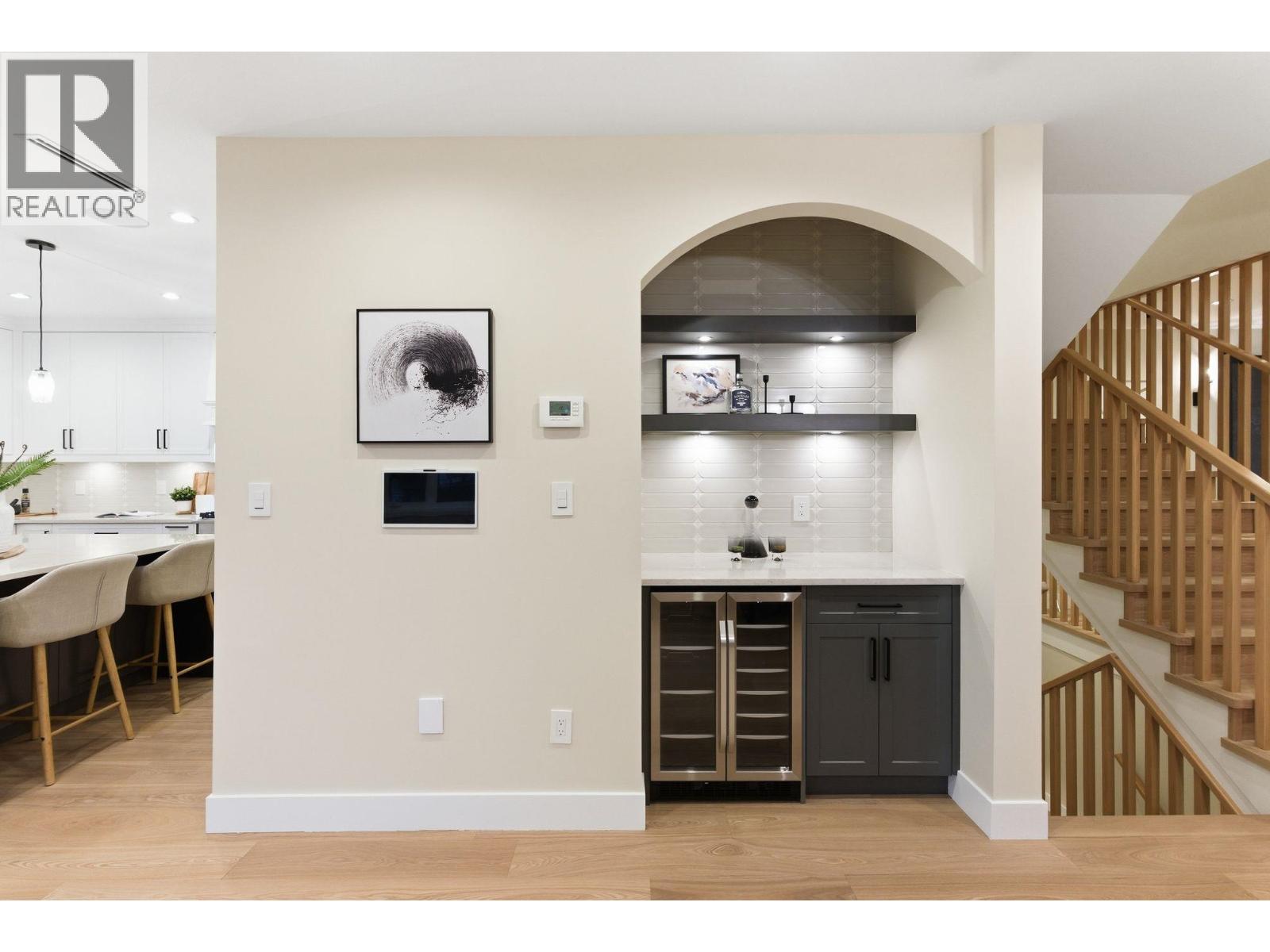 2 8408 17th Avenue, Burnaby, British Columbia  V3N 1N2 - Photo 14 - R3095538