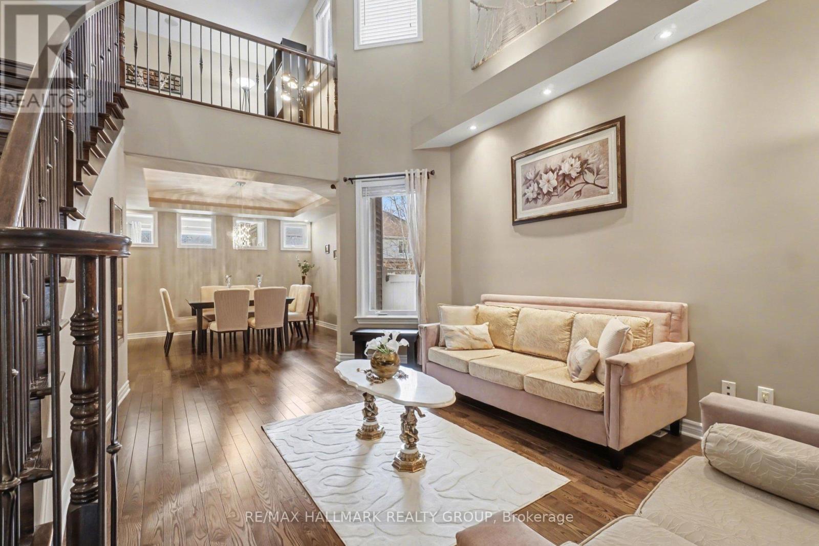 510 White Alder Avenue, Ottawa, Ontario  K1T 0G4 - Photo 10 - X12926732