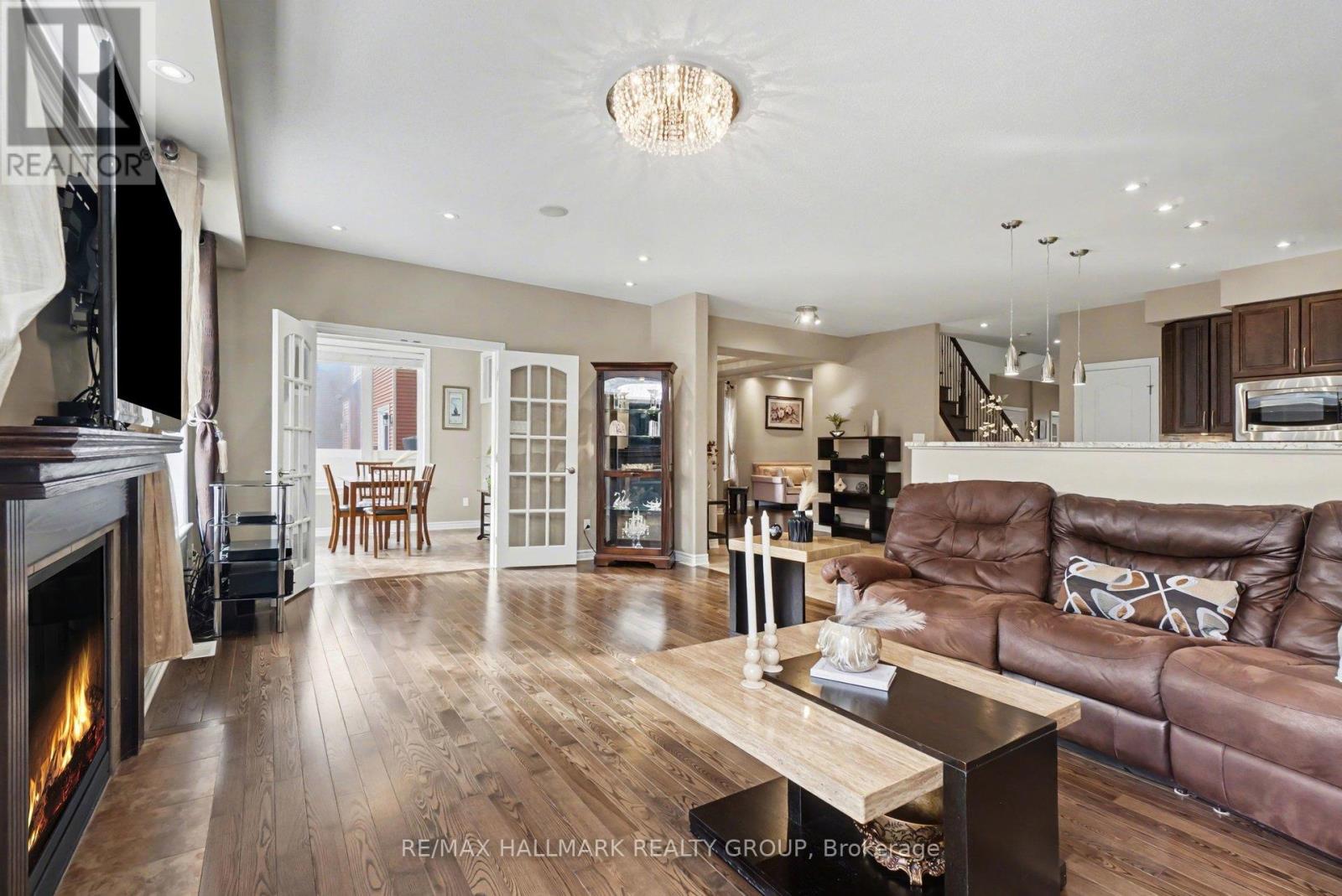 510 White Alder Avenue, Ottawa, Ontario  K1T 0G4 - Photo 21 - X12926732