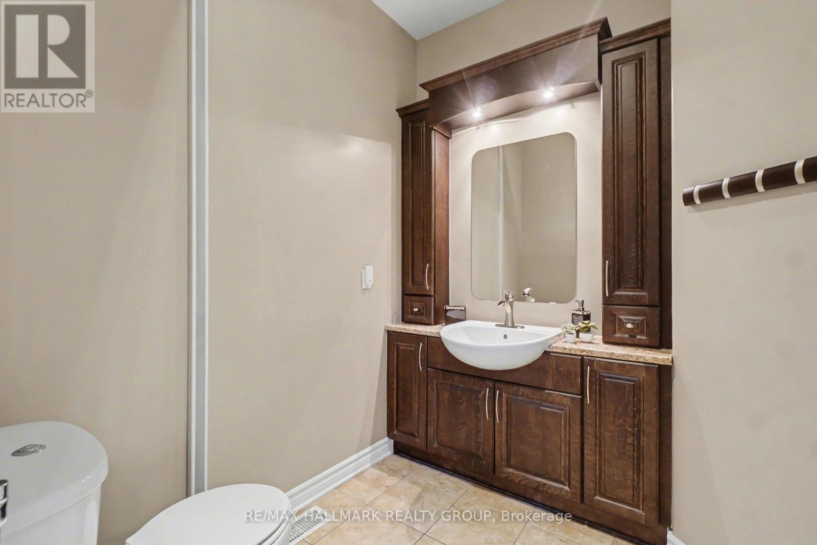 510 White Alder Avenue, Ottawa, Ontario  K1T 0G4 - Photo 24 - X12926732