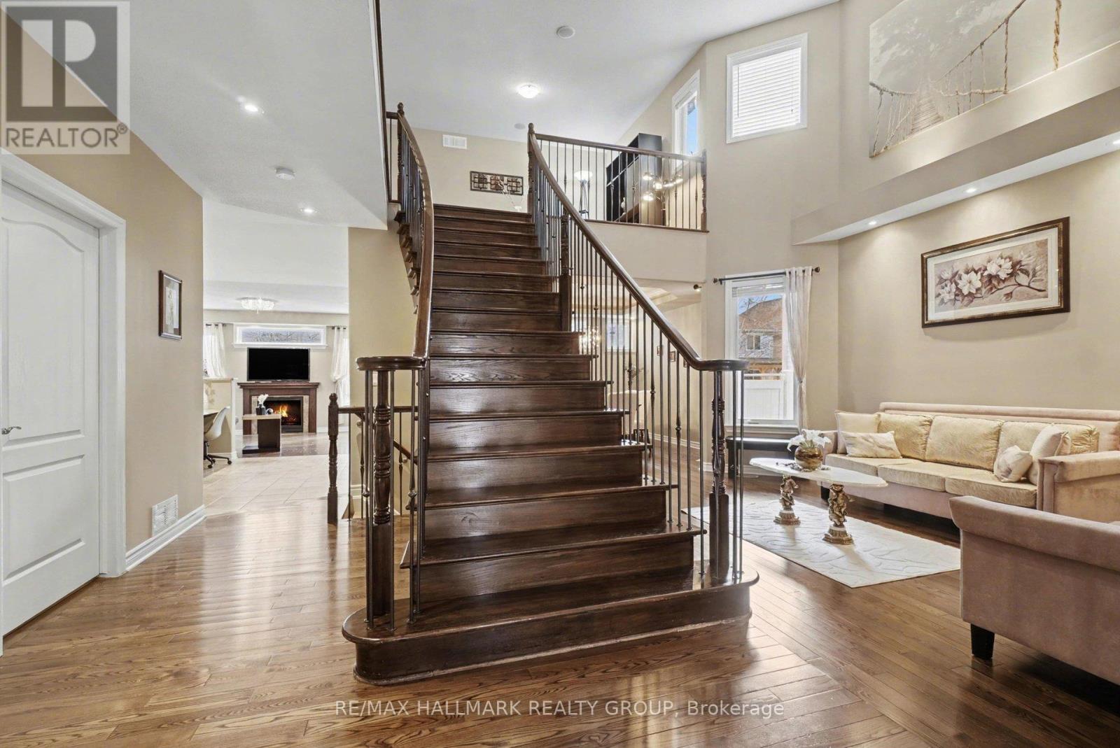 510 White Alder Avenue, Ottawa, Ontario  K1T 0G4 - Photo 7 - X12926732