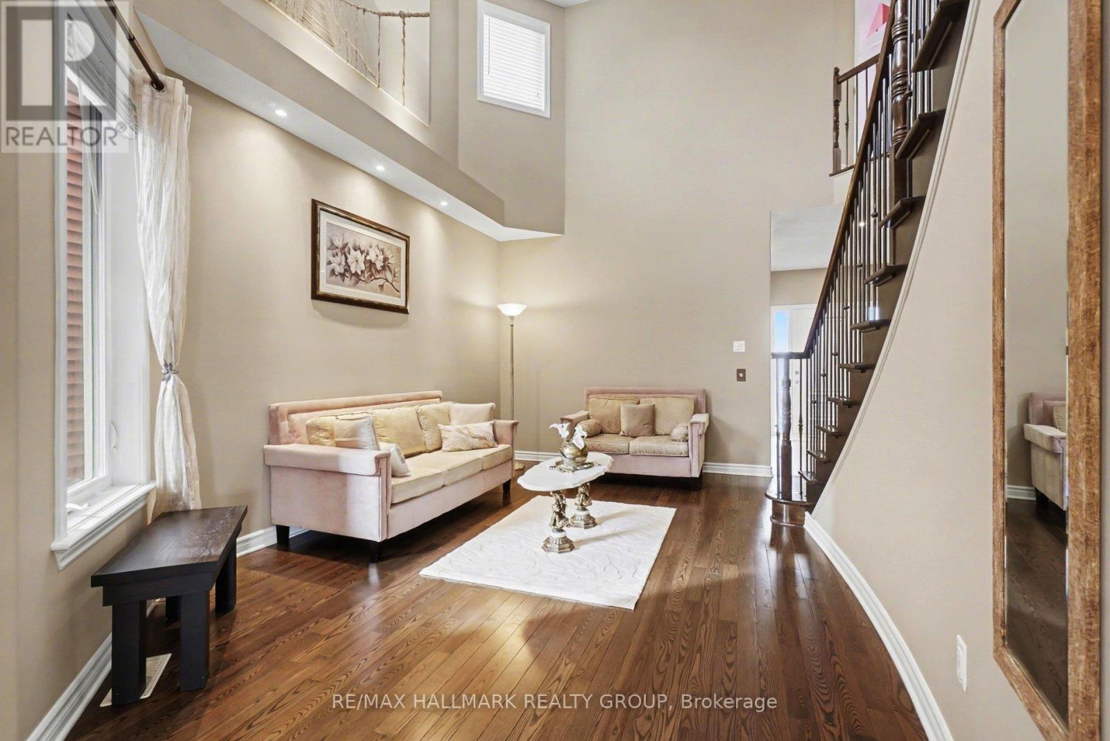 510 White Alder Avenue, Ottawa, Ontario  K1T 0G4 - Photo 9 - X12926732