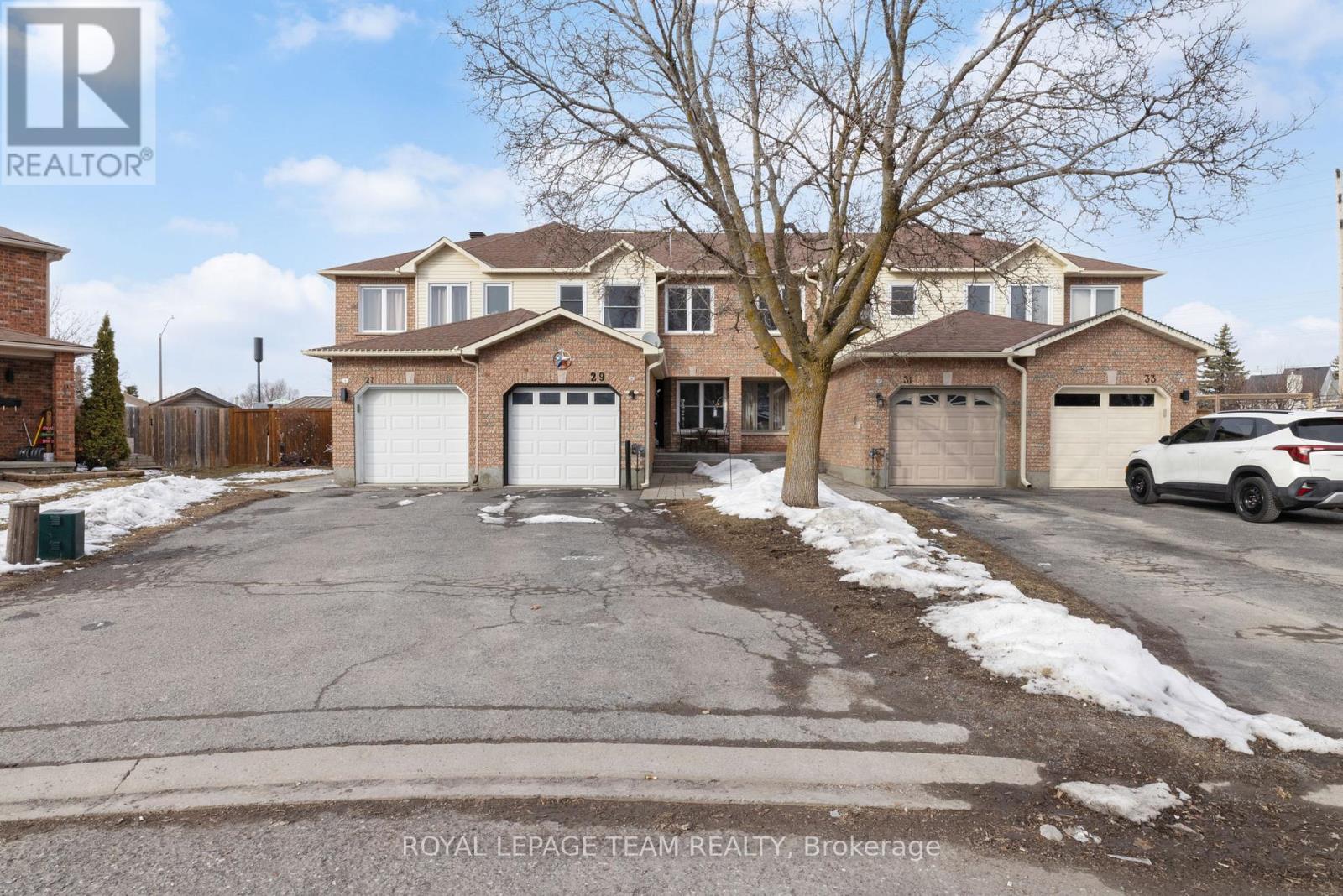 29 GRENADIER WAY, Ottawa, Ontario