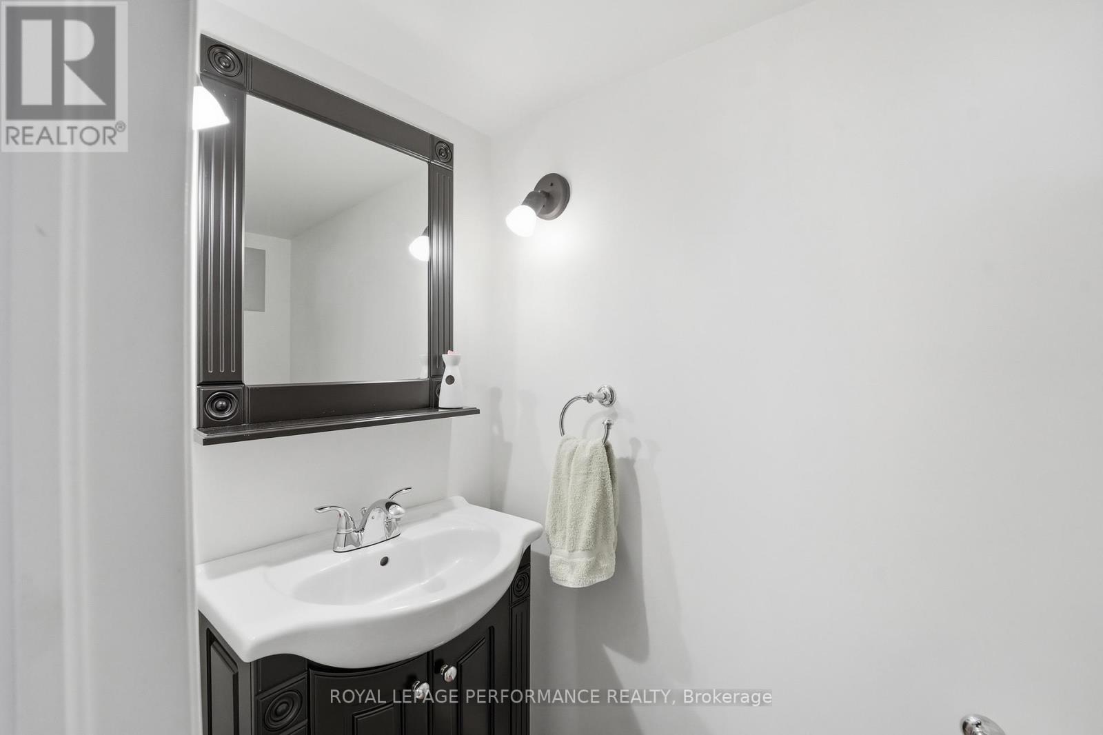 1682 Barrington Street, Ottawa, Ontario  K1C 4W8 - Photo 40 - X12926756