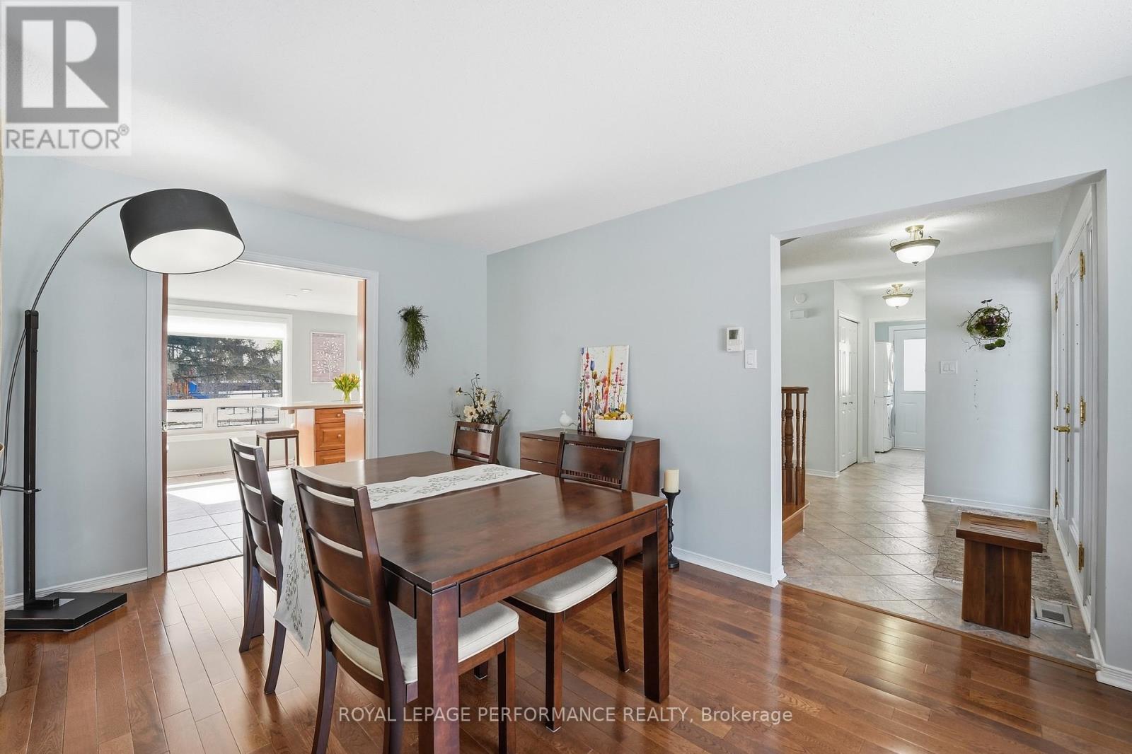 1682 Barrington Street, Ottawa, Ontario  K1C 4W8 - Photo 8 - X12926756