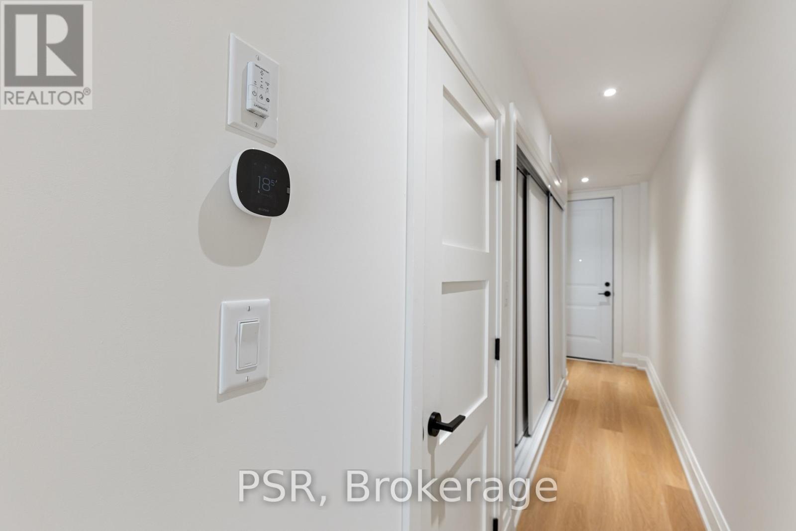 B - 55 Harriet Street, Toronto, Ontario  M4L 2G1 - Photo 18 - E12926718