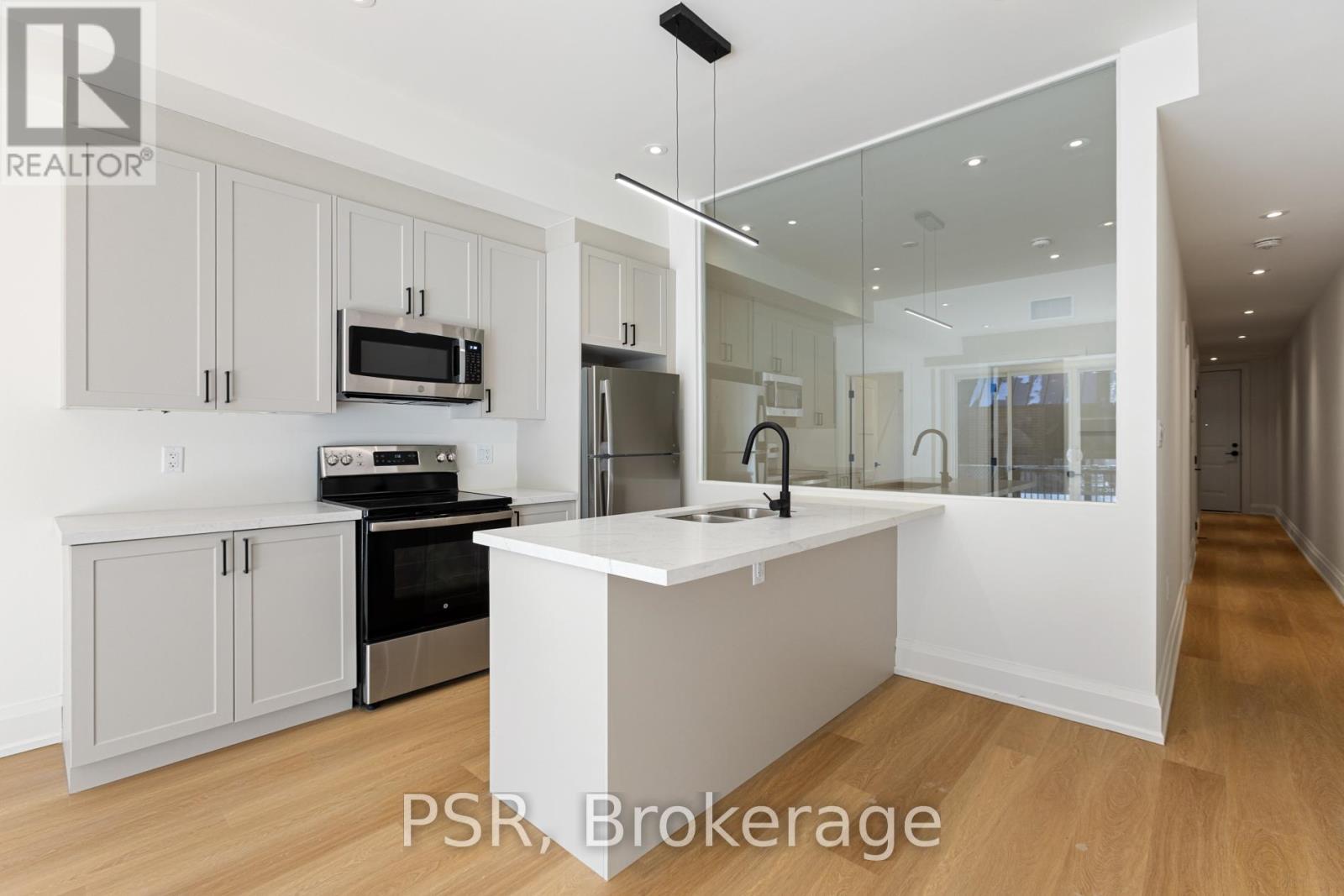 B - 55 Harriet Street, Toronto, Ontario  M4L 2G1 - Photo 9 - E12926718