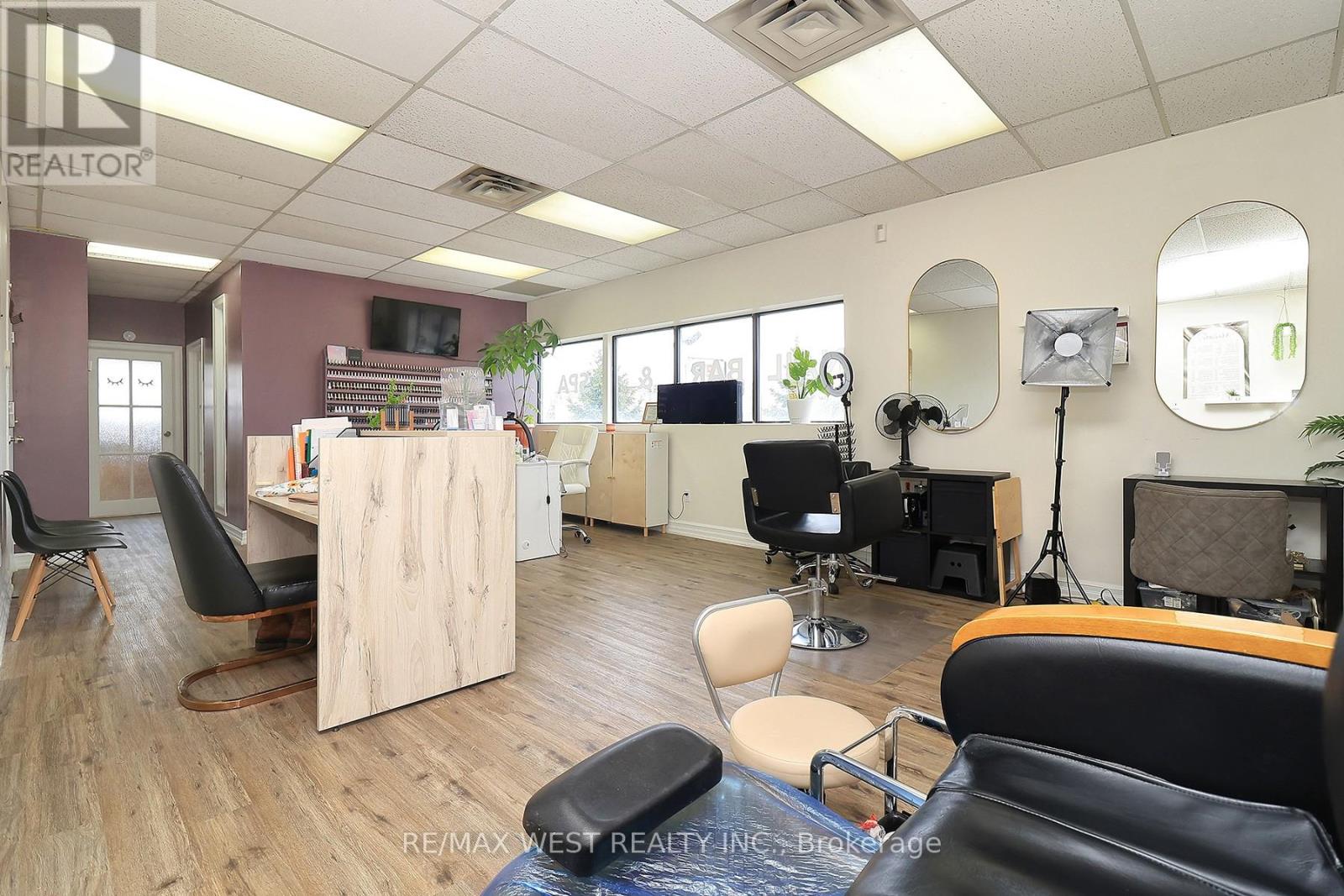 3702 Kingston Road, Toronto, Ontario M1J 3H3 - Photo 2 - E12926728