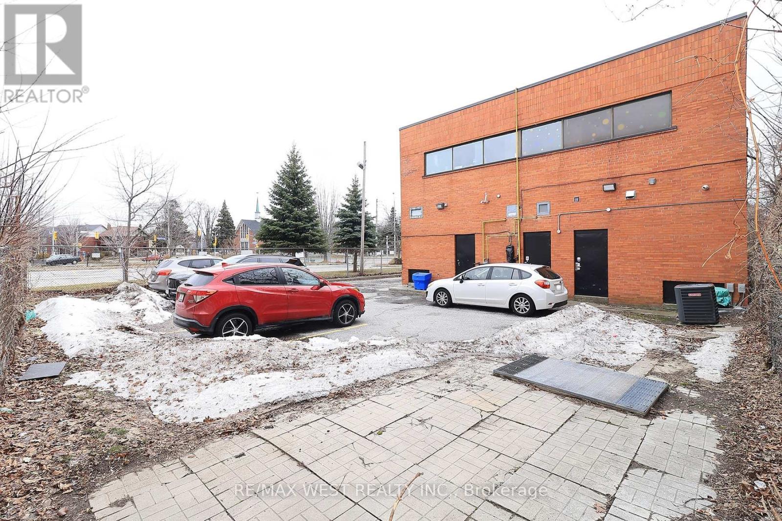 3702 Kingston Road, Toronto, Ontario M1J 3H3 - Photo 27 - E12926728