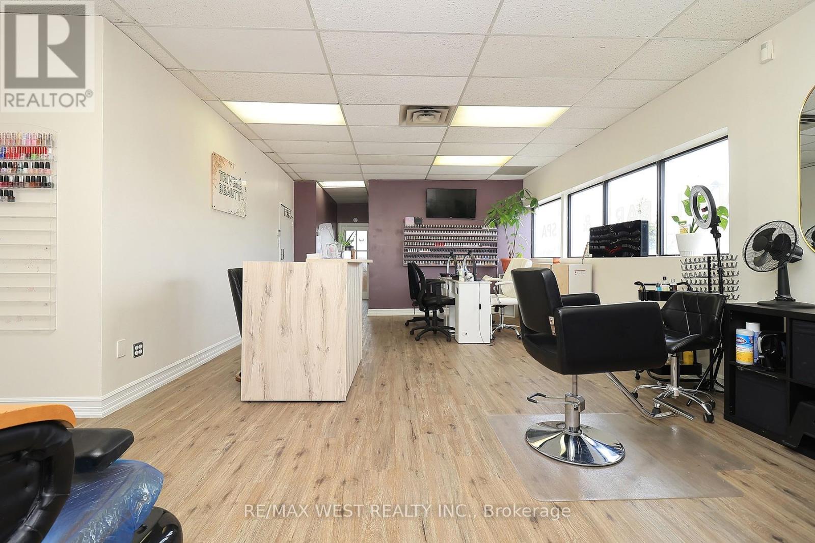 3702 Kingston Road, Toronto, Ontario M1J 3H3 - Photo 3 - E12926728