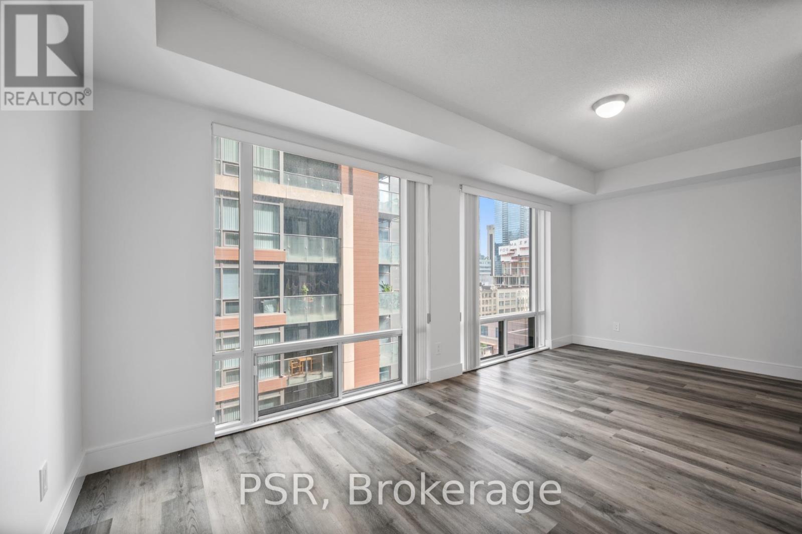 1018 - 50 John Street, Toronto, Ontario  M5V 3T5 - Photo 4 - C12925094