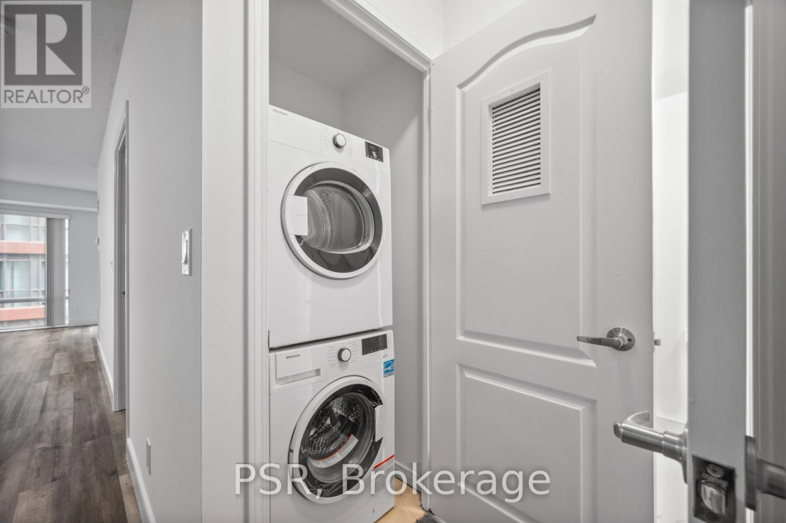 1018 - 50 John Street, Toronto, Ontario  M5V 3T5 - Photo 9 - C12925094