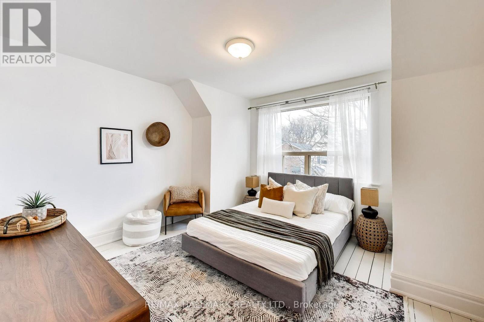 16 Dawson Avenue, Toronto, Ontario  M4J 1E5 - Photo 12 - E12926674