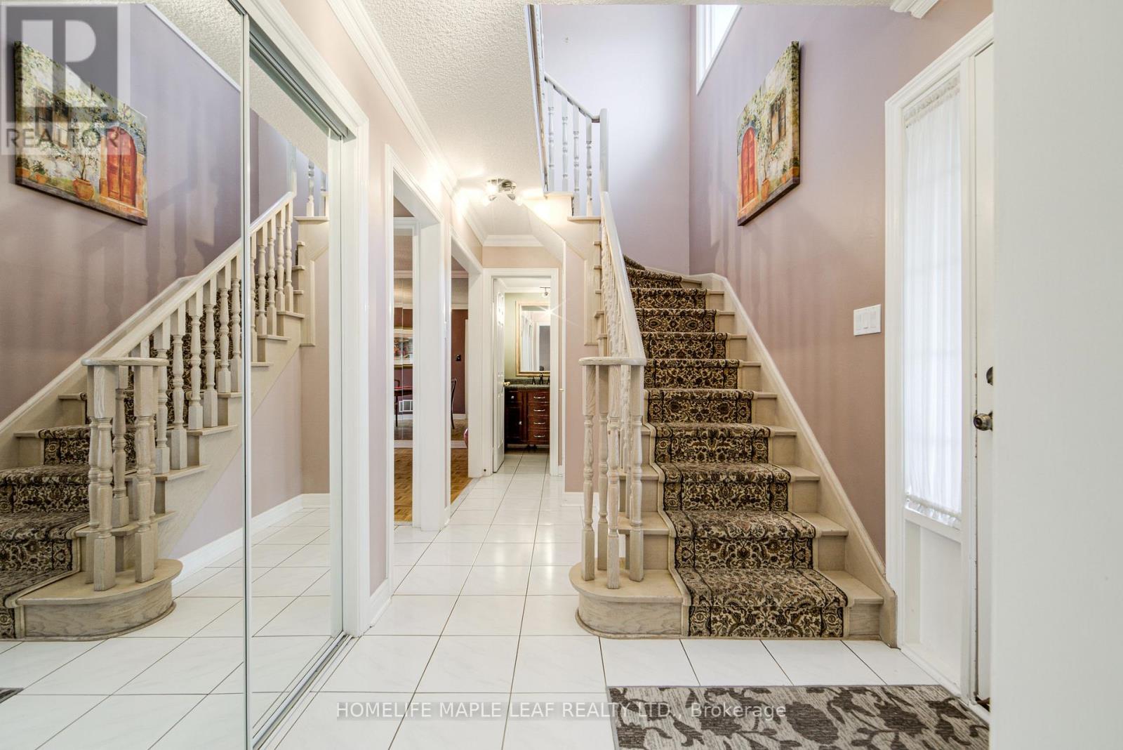 25 Grampian Avenue, Vaughan, Ontario  L6A 2A3 - Photo 4 - N12926710
