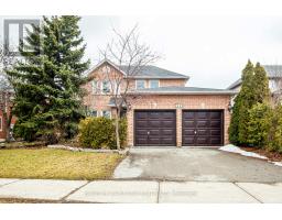 25 GRAMPIAN AVENUE, Vaughan, Ontario