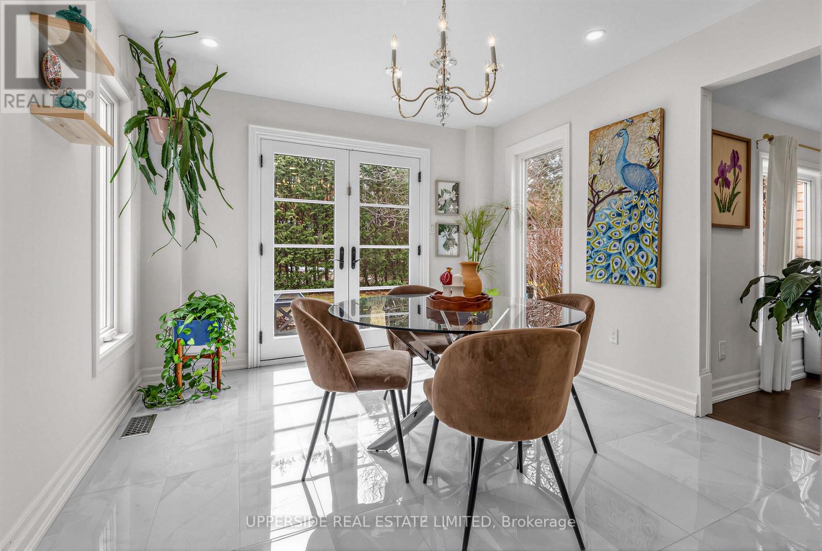 986 Stonehaven Avenue, Newmarket, Ontario  L3X 1P6 - Photo 8 - N12926758