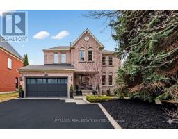 986 STONEHAVEN AVENUE, Newmarket, Ontario