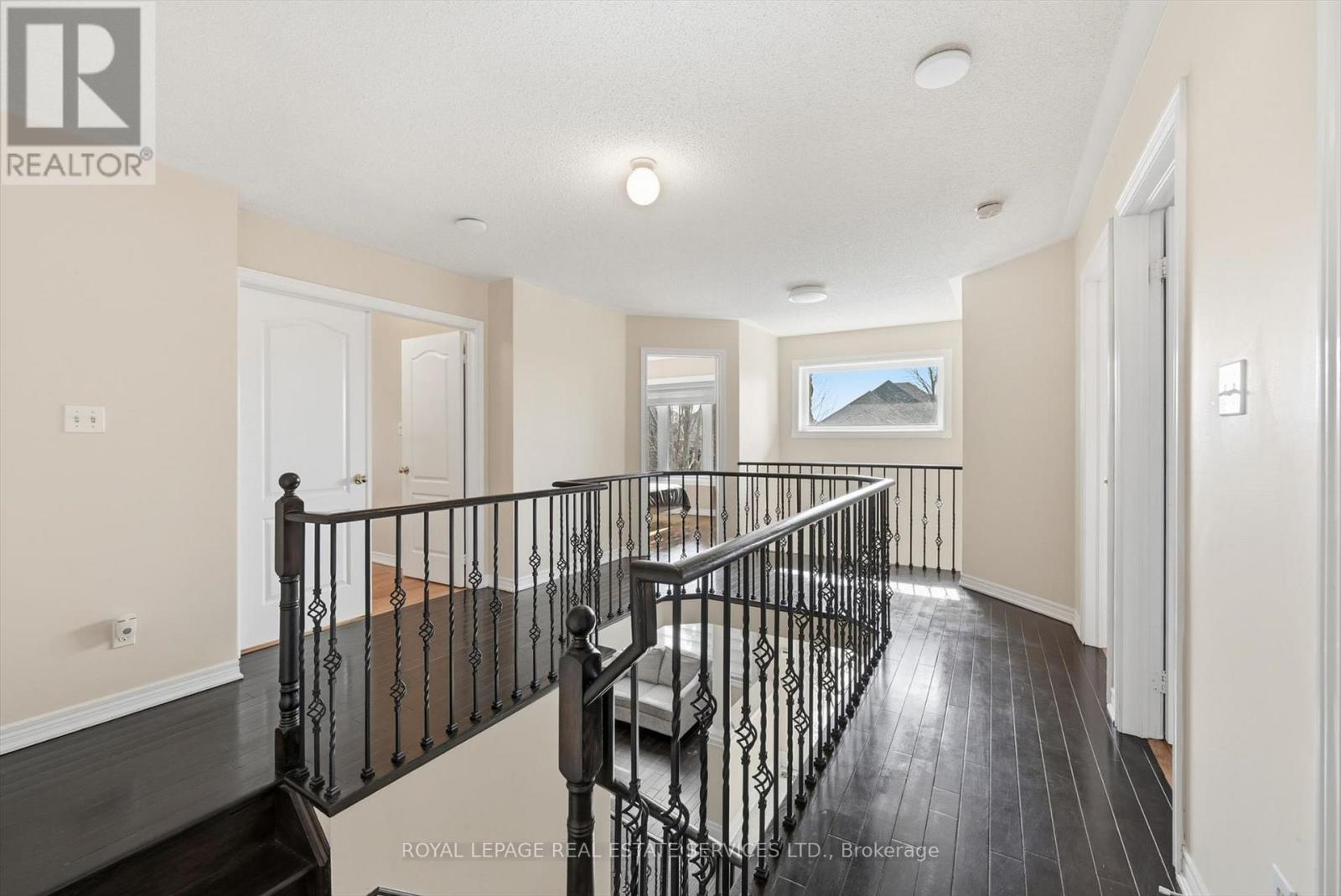 2353 Woodcrest Drive, Oakville, Ontario  L6M 4S2 - Photo 40 - W12926686