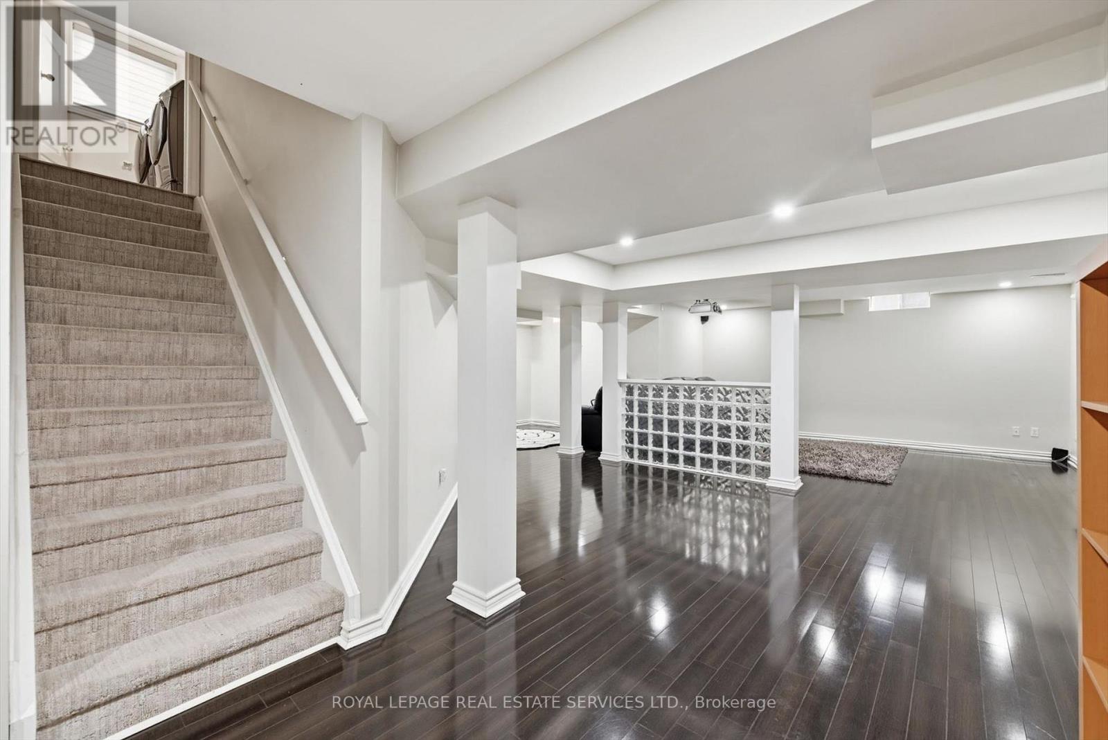 2353 Woodcrest Drive, Oakville, Ontario  L6M 4S2 - Photo 42 - W12926686