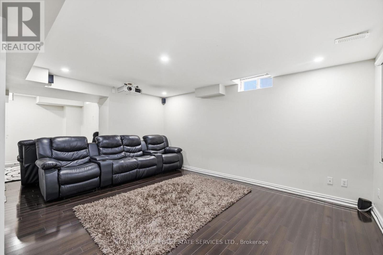 2353 Woodcrest Drive, Oakville, Ontario  L6M 4S2 - Photo 44 - W12926686