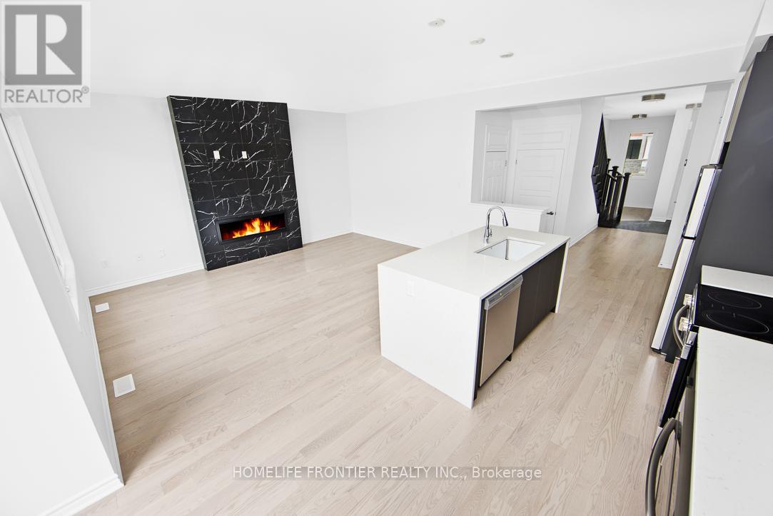 3035 Bramall Gardens, Oakville, Ontario  L6H 7G1 - Photo 8 - W12926724