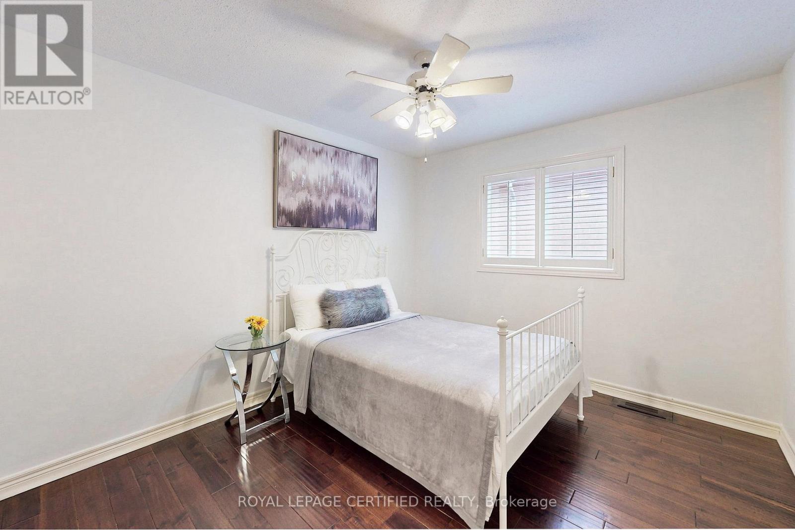 8 Grapevine Road, Caledon, Ontario  L7E 2L2 - Photo 9 - W12926746