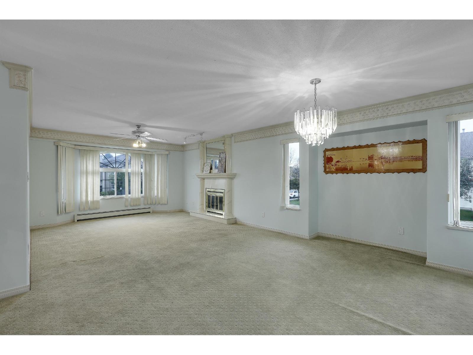 12255 64a Avenue, Surrey, British Columbia  V3W 3R8 - Photo 8 - R3103585