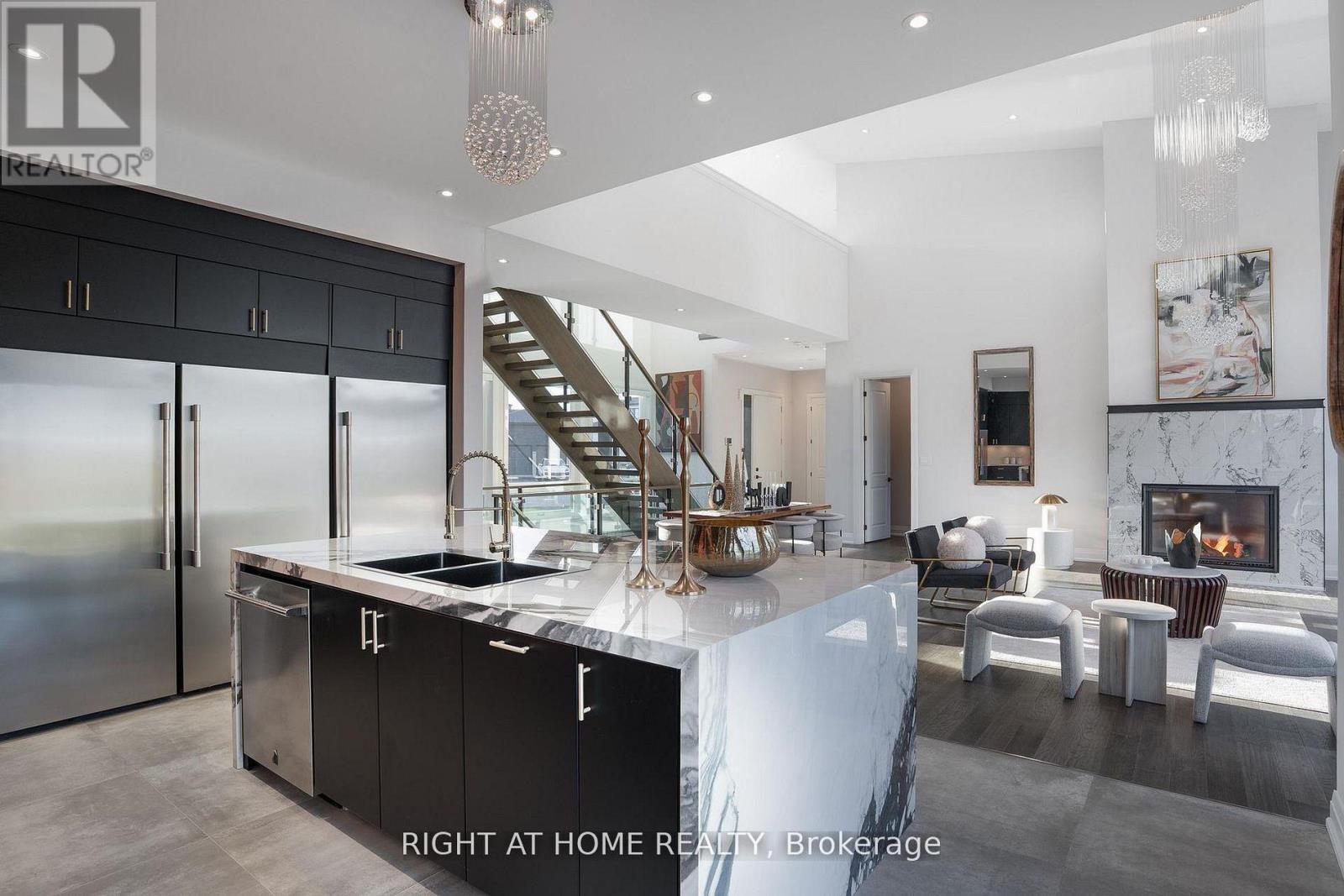 101 Sladden Court, Blue Mountains, Ontario  N0H 2P0 - Photo 20 - X12926700