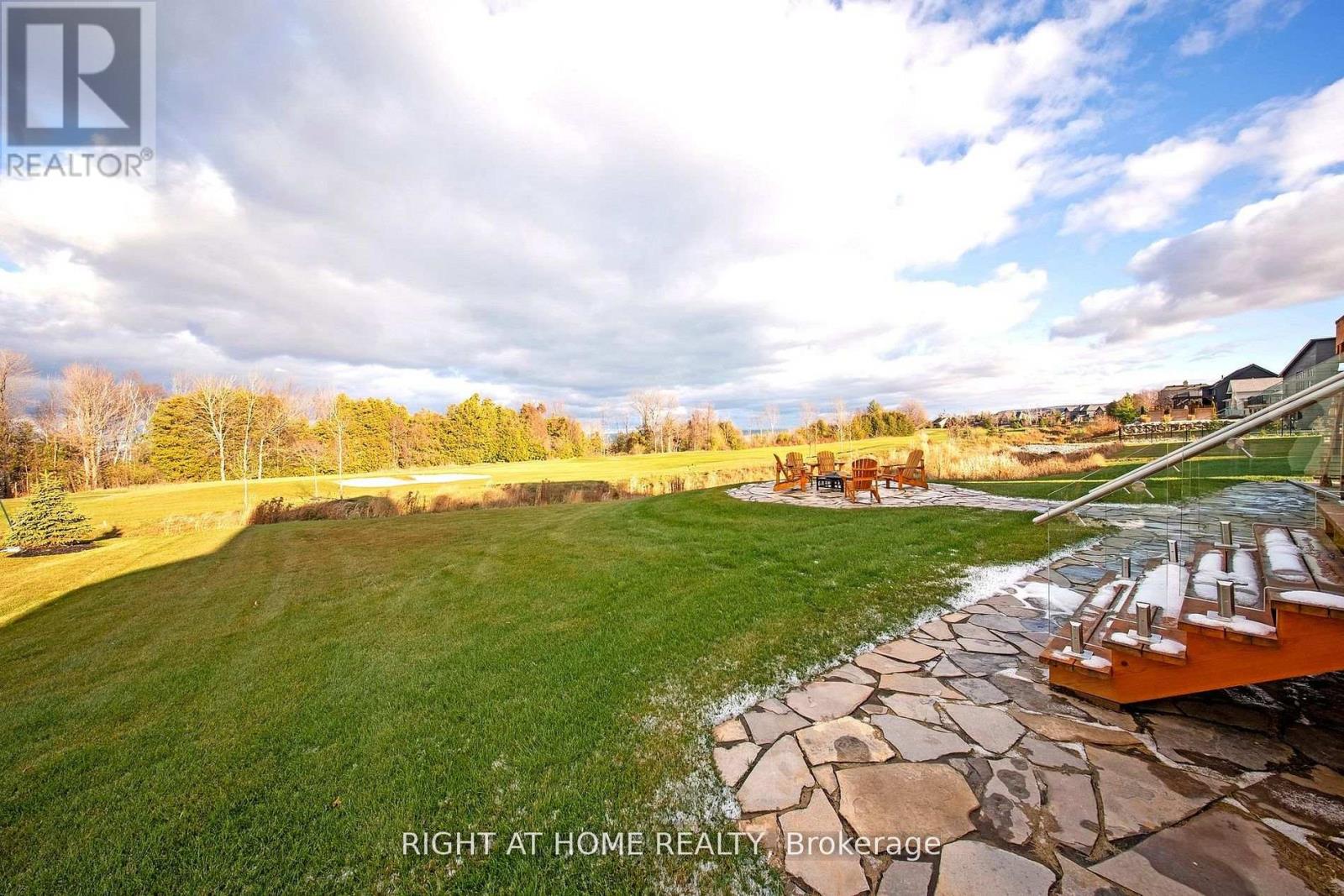 101 Sladden Court, Blue Mountains, Ontario  N0H 2P0 - Photo 44 - X12926700