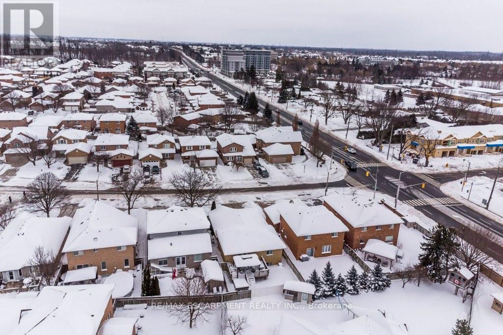 62 Spadara Drive, Hamilton, Ontario  L9B 2K3 - Photo 46 - X12926706