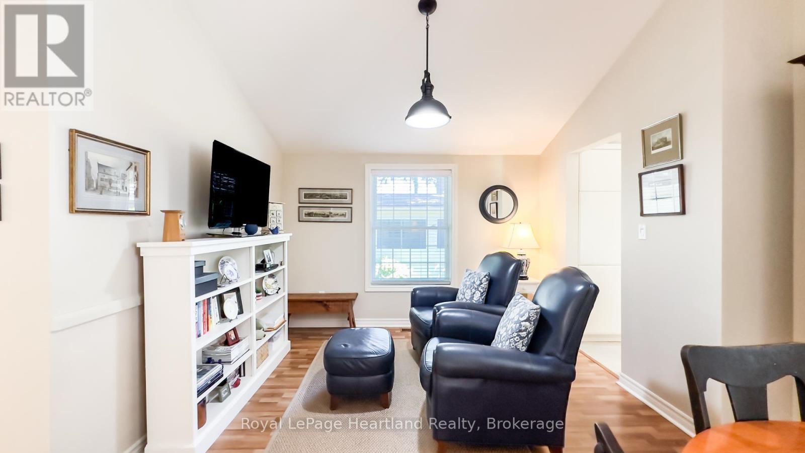 7 Cree Lane, Ashfield-Colborne-Wawanosh, Ontario  N7A 3Y2 - Photo 15 - X12812078