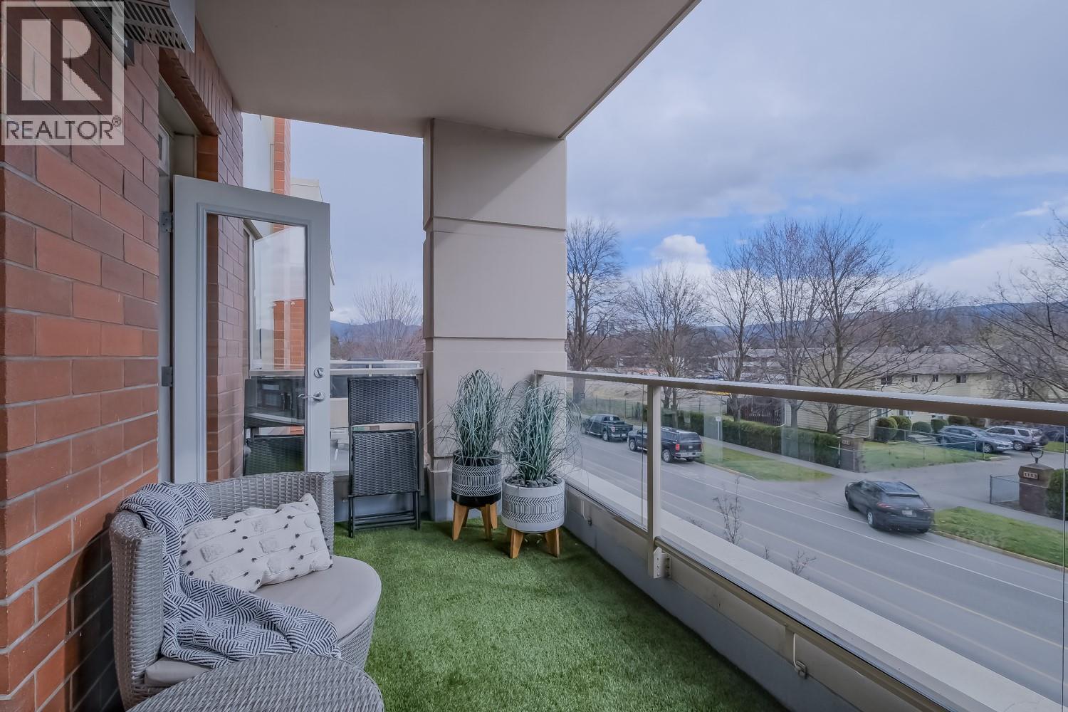 1160 Bernard Avenue Unit# 215, Kelowna, British Columbia  V1Y 6R2 - Photo 29 - 10380948