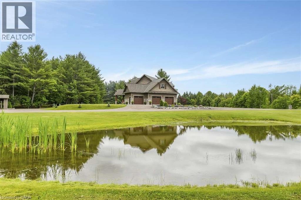 2882 B Line Road, Pembroke, Ontario  K8A 6W8 - Photo 2 - 40815561