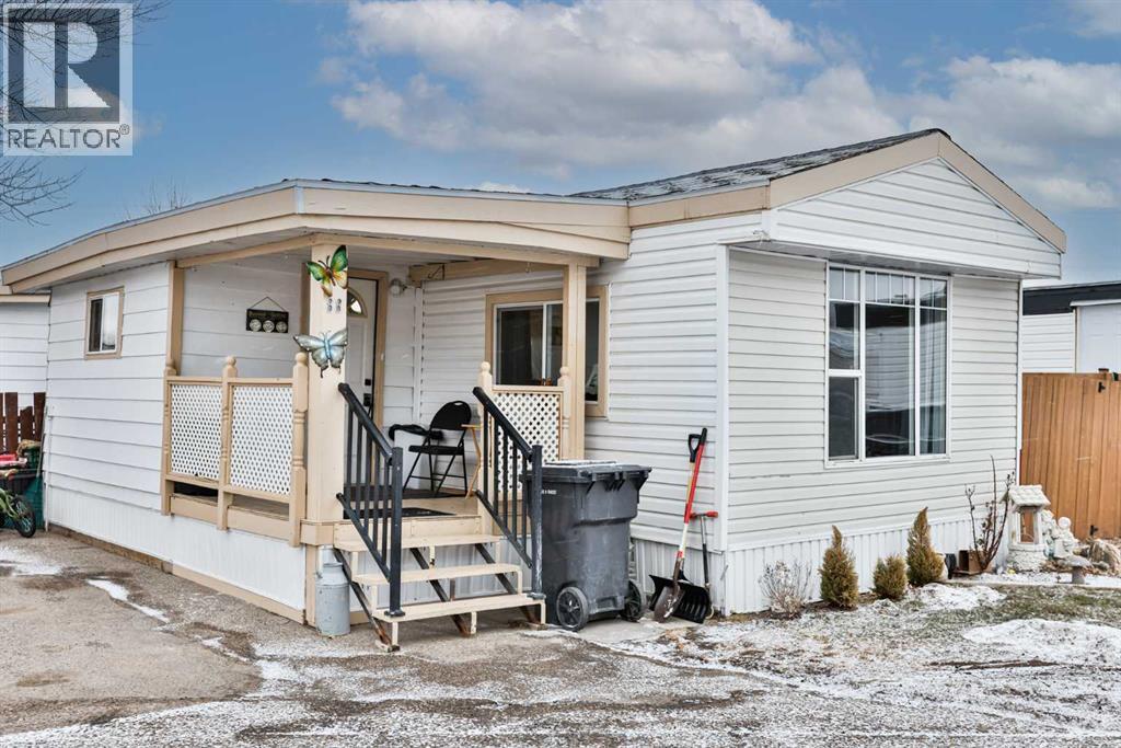 Unit 88, 5301 2nd Street, Coalhurst, Alberta  T0L 0V0 - Photo 2 - A2288630