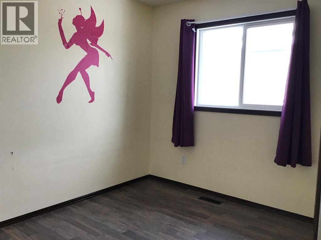 22 Kreiner Crescent, Whitecourt, Alberta  T7S 1X5 - Photo 23 - A2293087