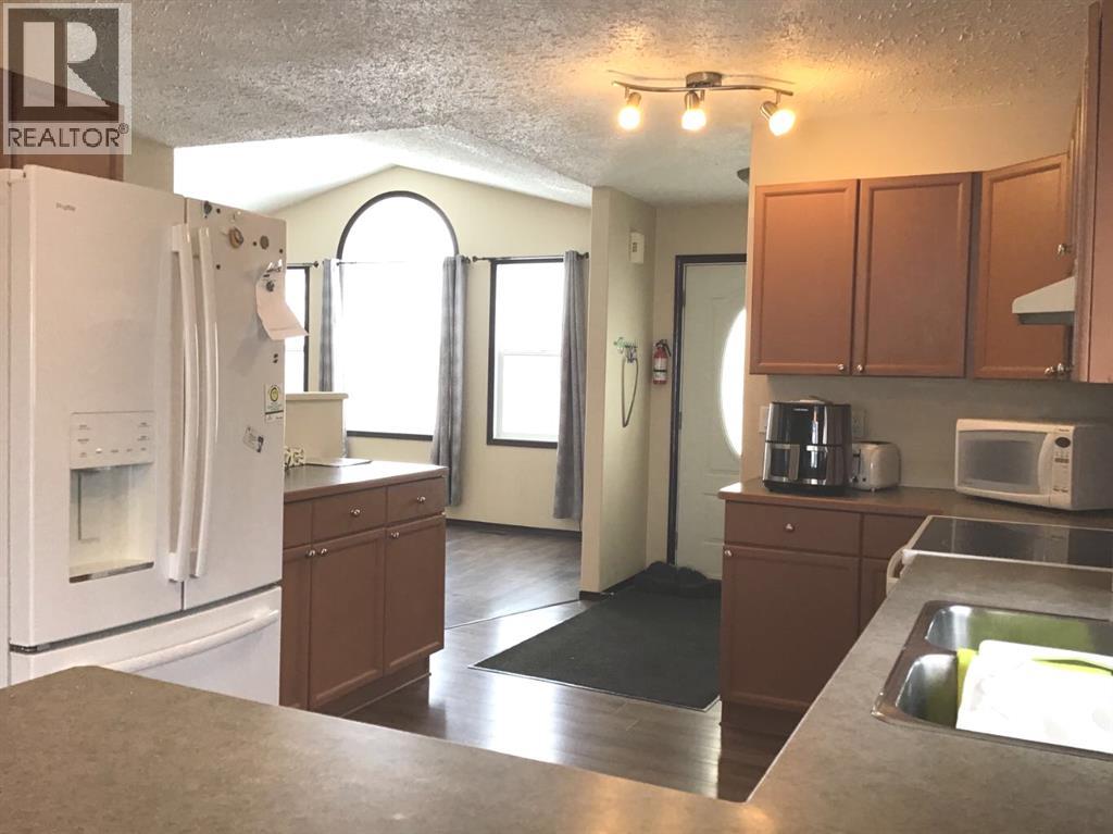 22 Kreiner Crescent, Whitecourt, Alberta  T7S 1X5 - Photo 15 - A2293087