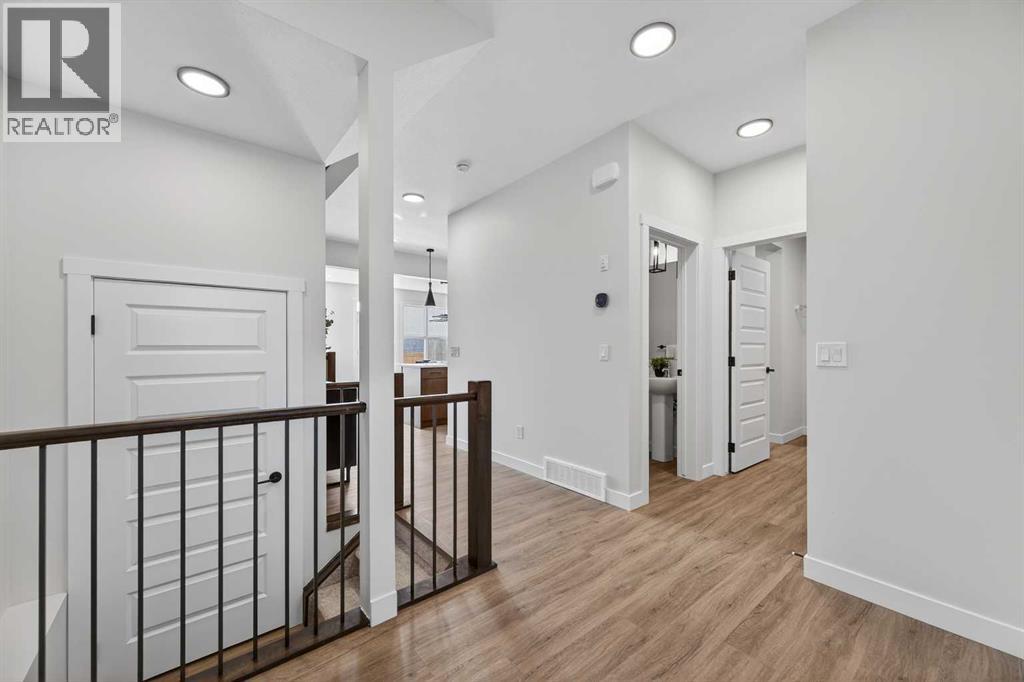 473 Lewiston Landing Ne, Calgary, Alberta  T3l 2M4 - Photo 5 - A2293974