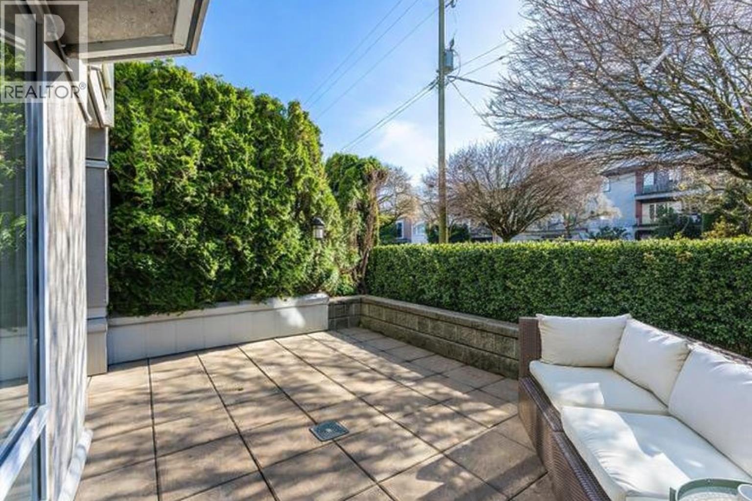 102 2195 W 5th Avenue, Vancouver, British Columbia  V6K 1S1 - Photo 4 - R3104135