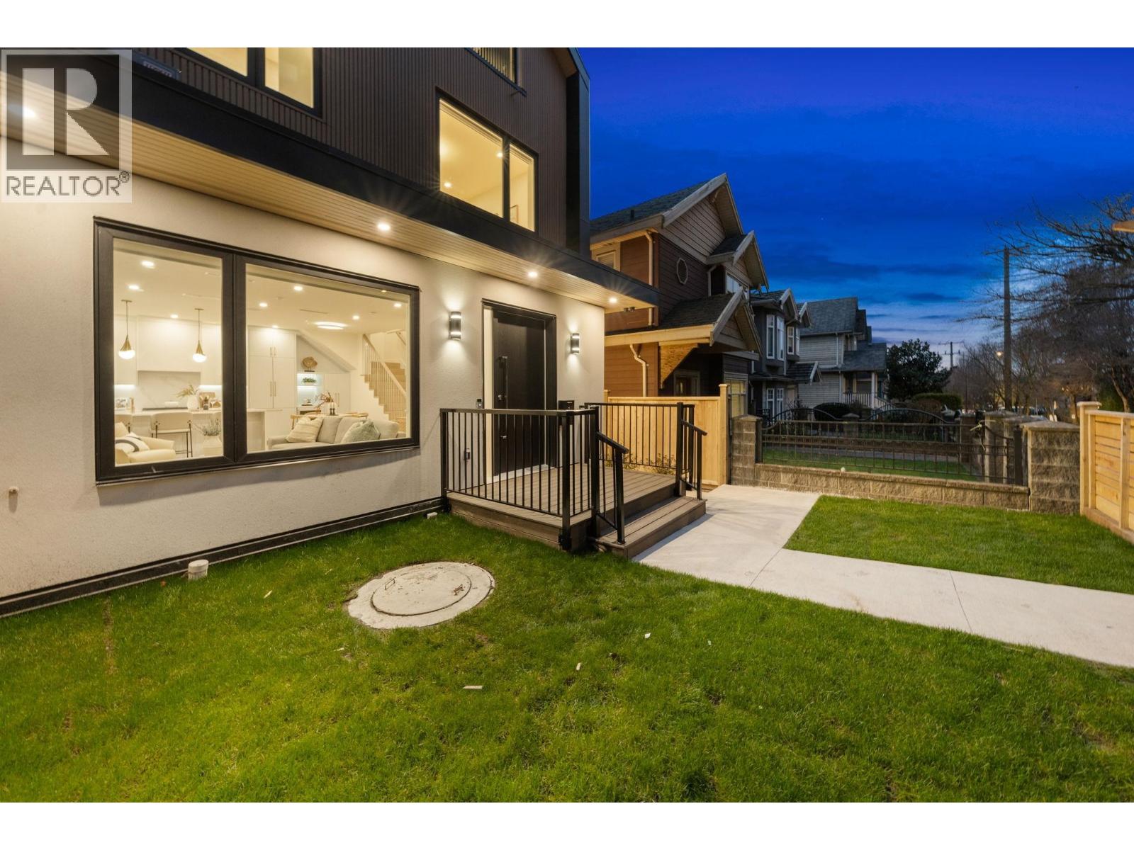 1 1582 E 2nd Avenue, Vancouver, British Columbia  V5N 1C7 - Photo 39 - R3104140