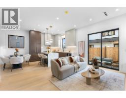 2 546 E 46TH AVENUE, Vancouver, British Columbia