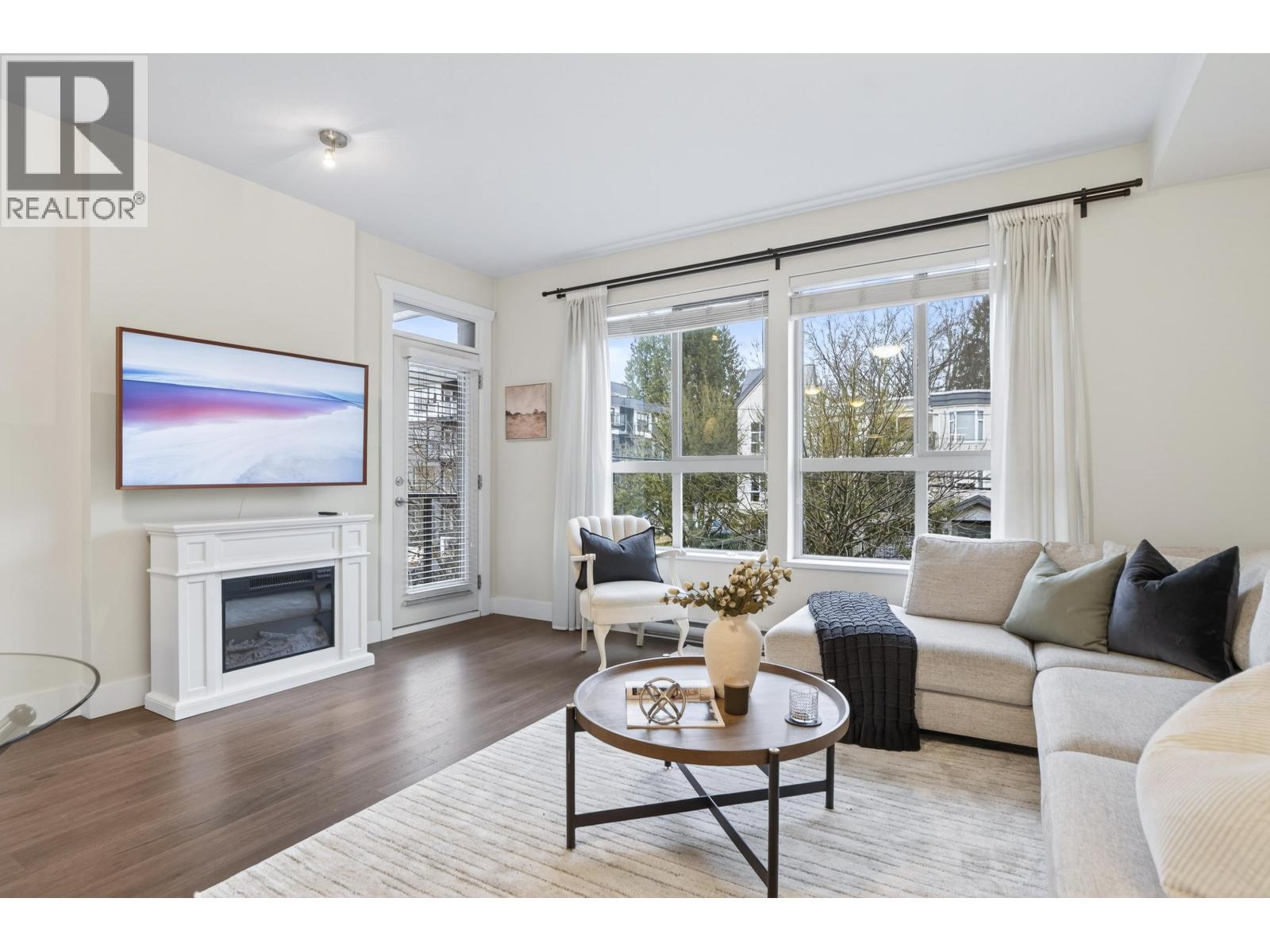 202 2288 Welcher Avenue, Port Coquitlam, British Columbia  V3C 1X3 - Photo 3 - R3104161