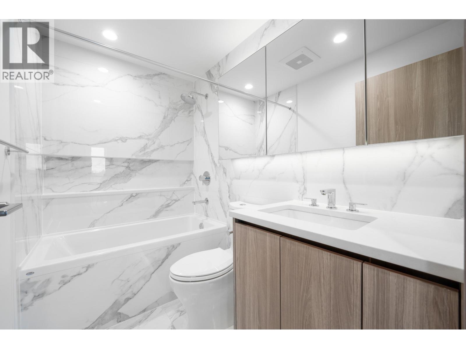 2402 4890 Lougheed Highway, Burnaby, British Columbia  V5C 0N1 - Photo 18 - R3104166