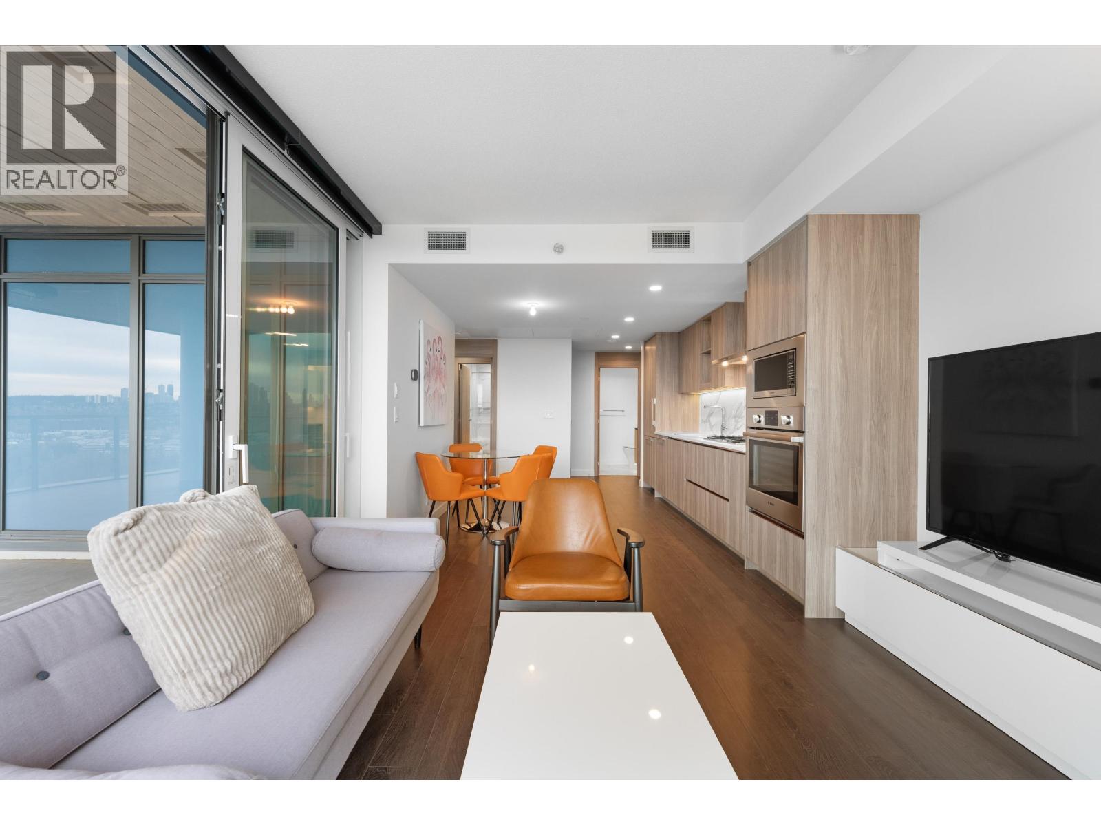 2402 4890 Lougheed Highway, Burnaby, British Columbia  V5C 0N1 - Photo 4 - R3104166