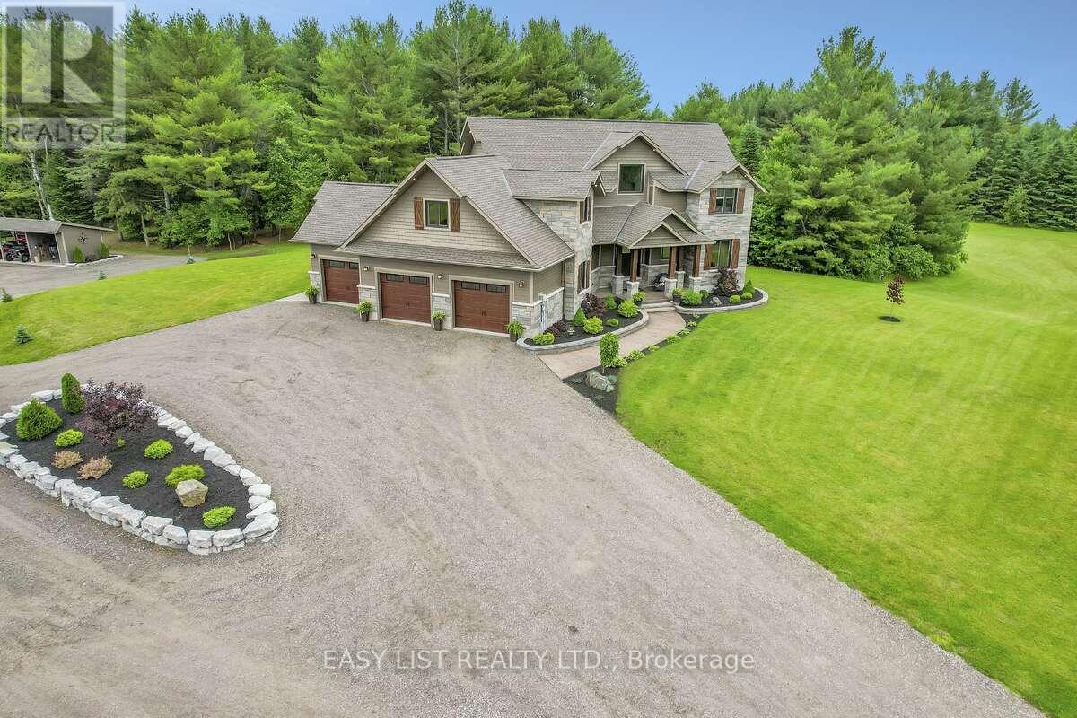 2882 B Line Road, Laurentian Valley, Ontario  K8A 6W8 - Photo 3 - X12926786