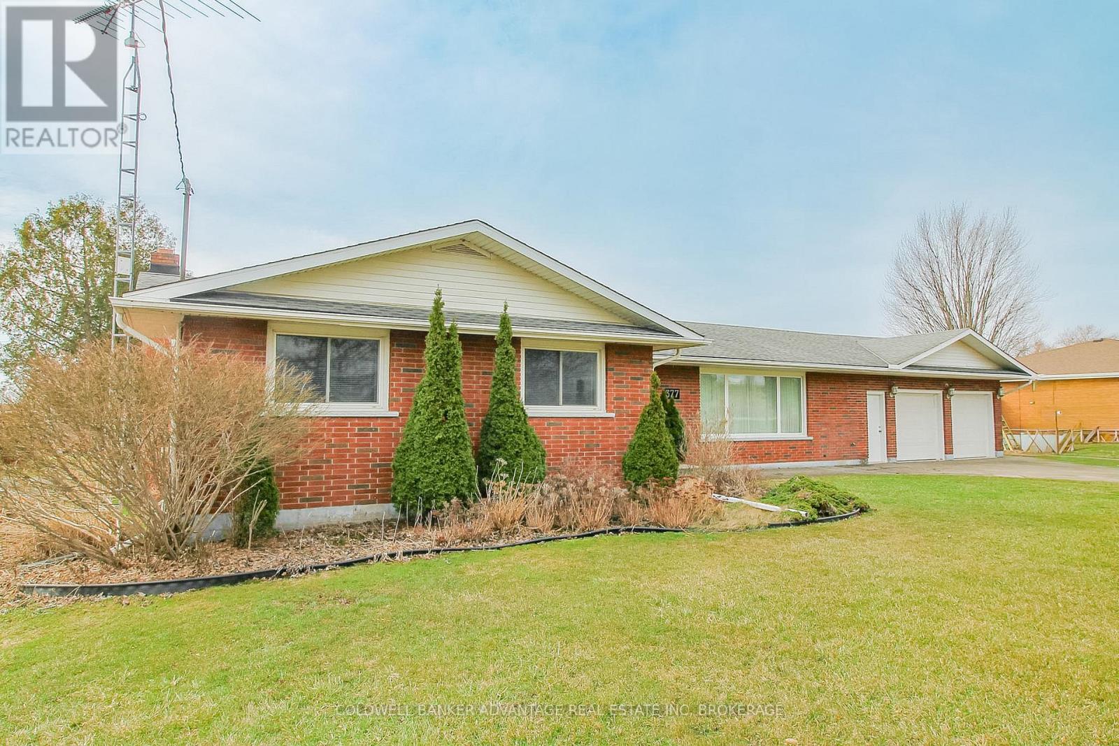 377 SILVERTHORN CRESCENT, Welland, Ontario