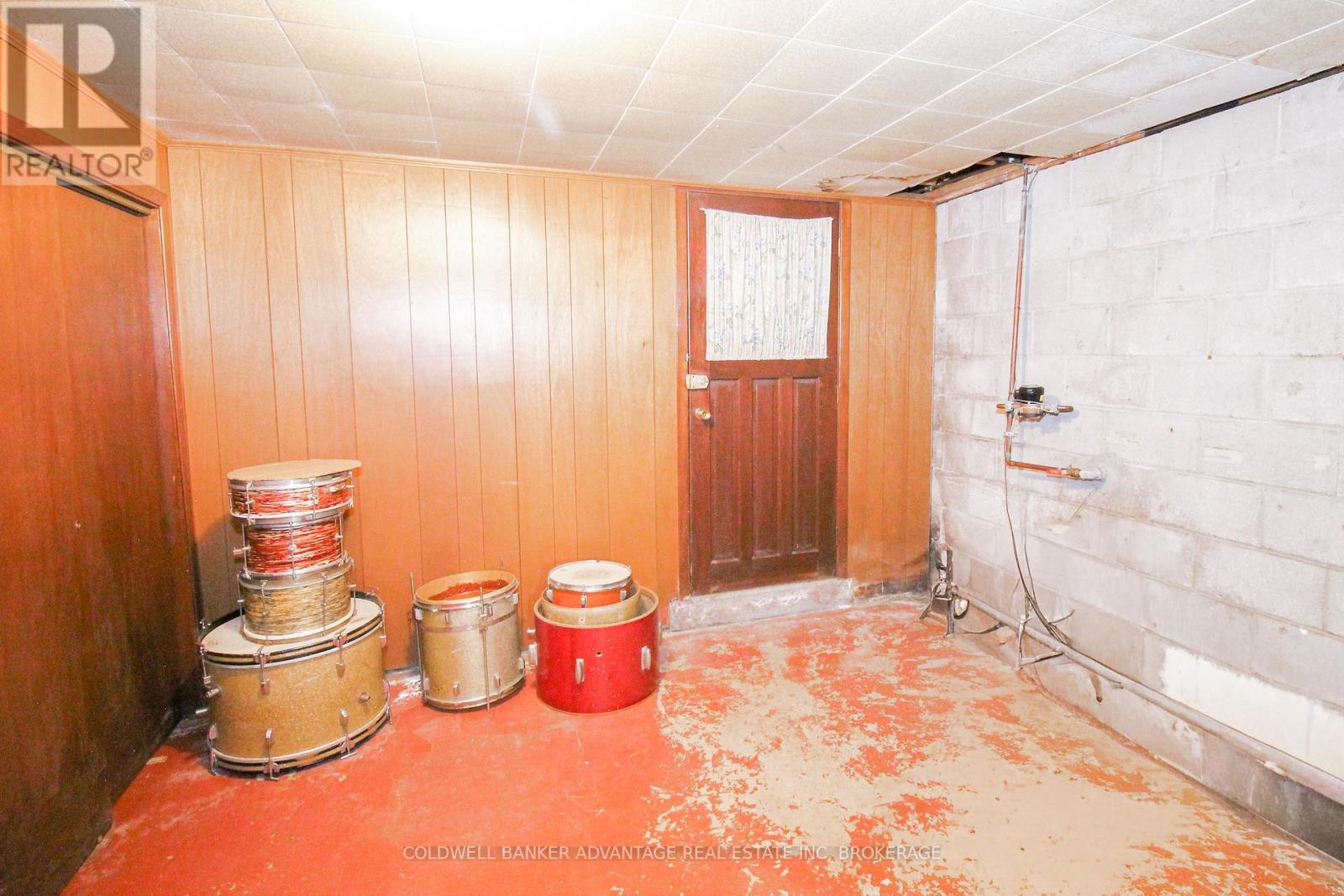 377 Silverthorn Crescent, Welland, Ontario  L3B 5N4 - Photo 38 - X12926774